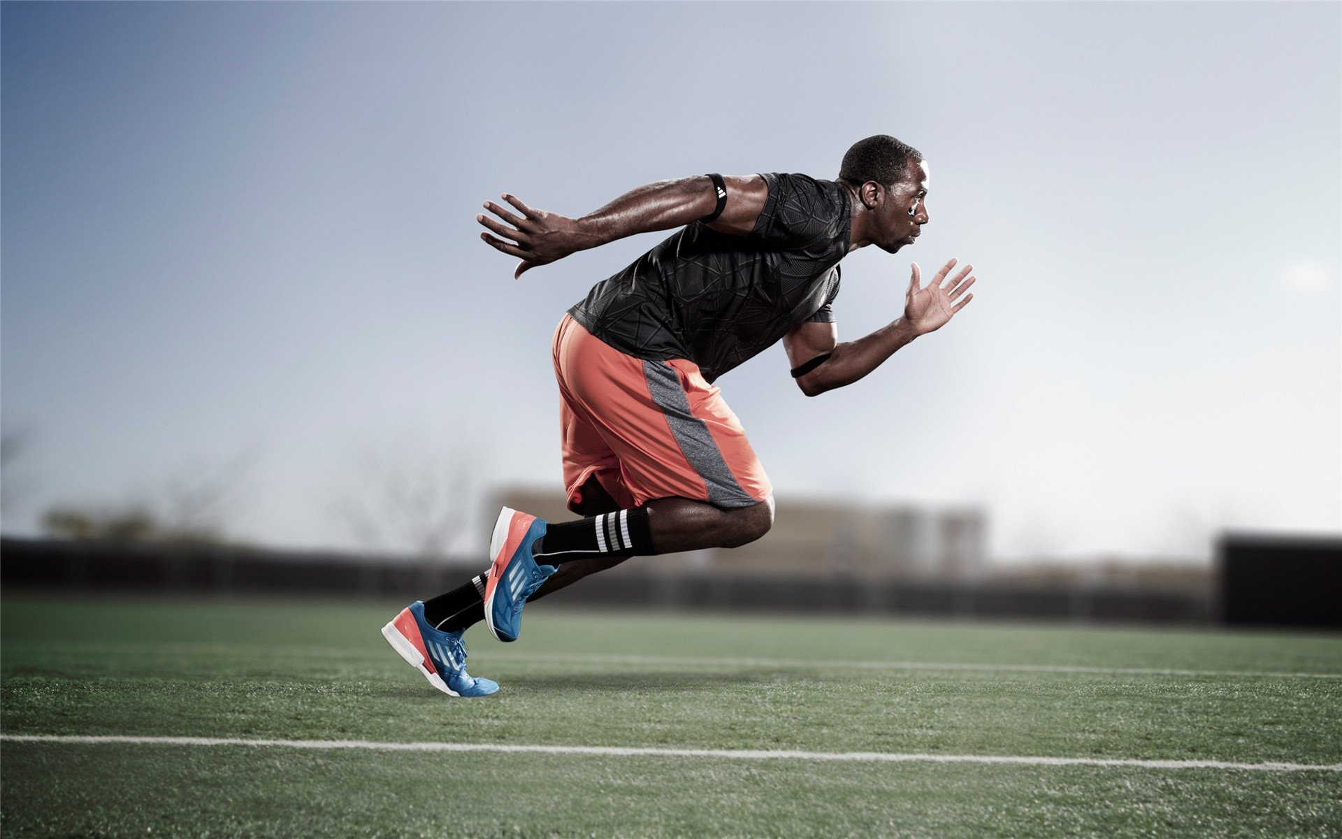 AYX SPORTS-每一次冲刺都是极限挑战，极限挑战冲浪